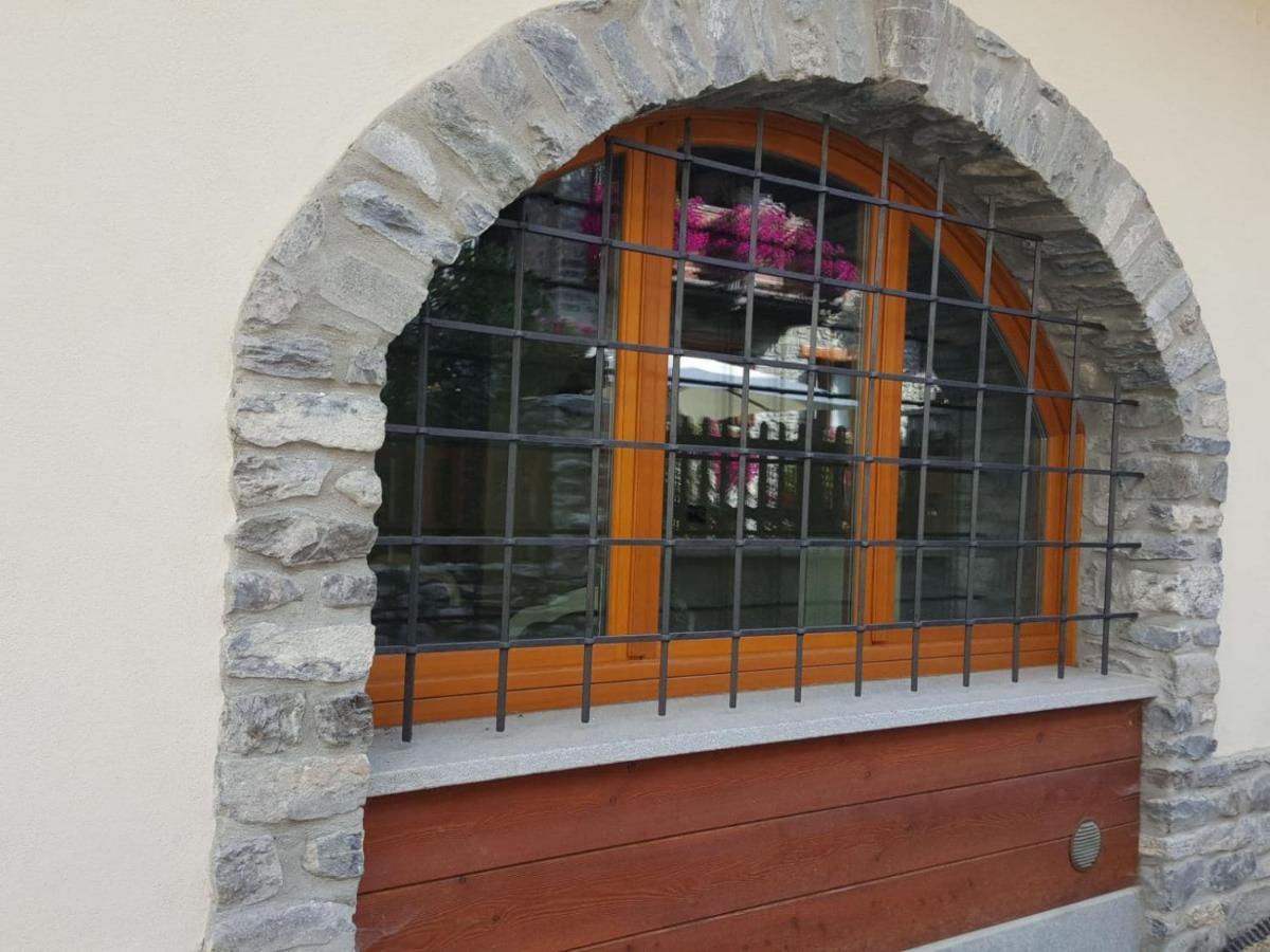 Deacons Lodge Bardonecchia Exterior photo